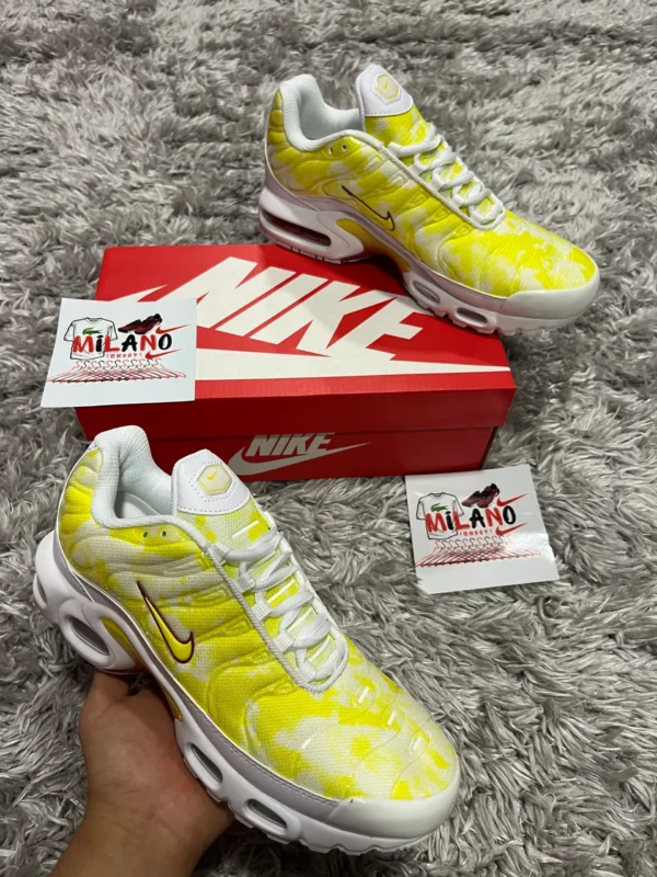 NIKE TN